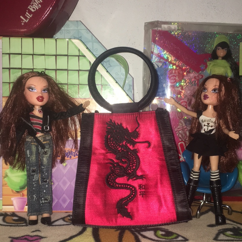 Dollskill x Delias dragon purse